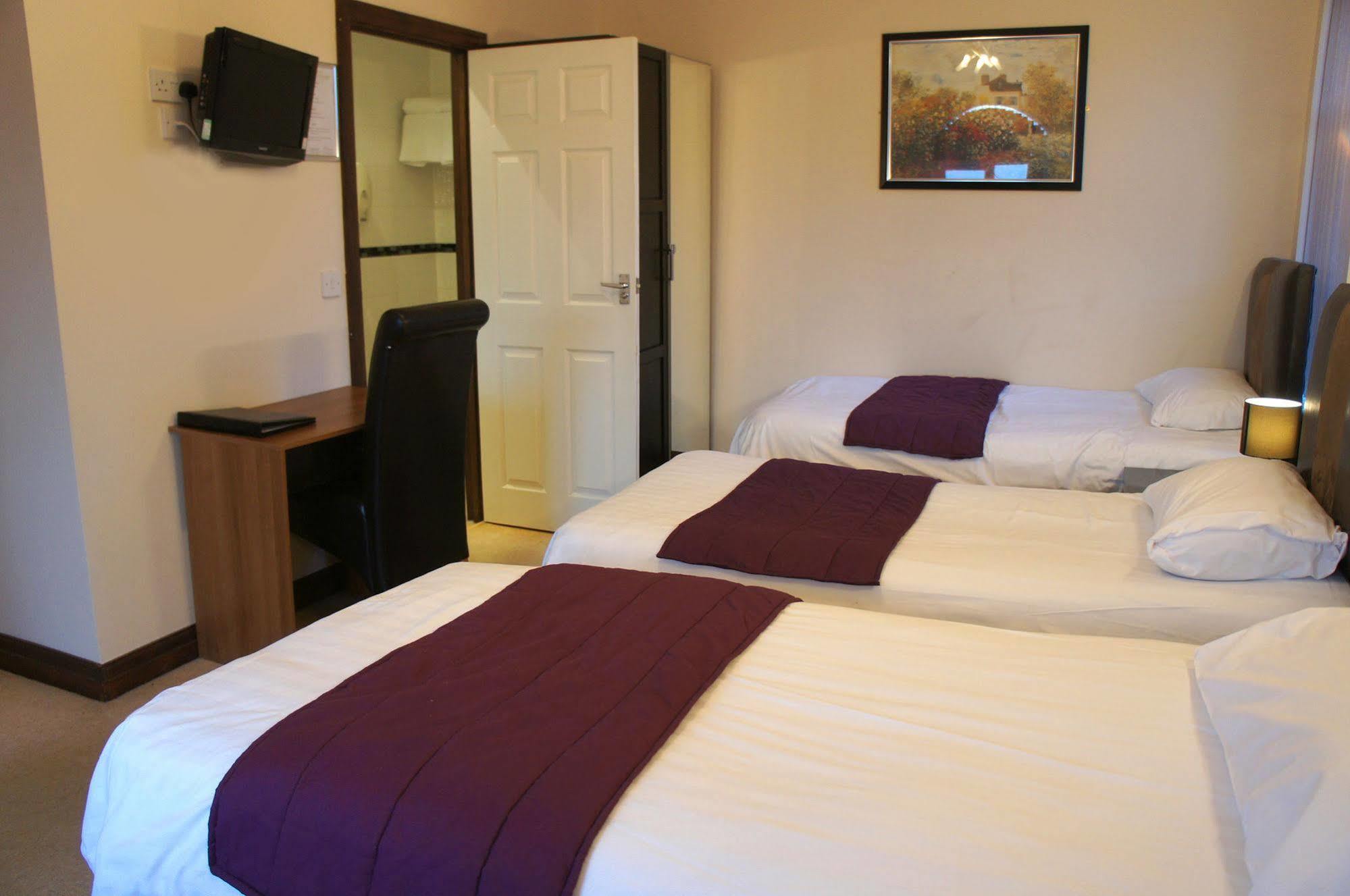 York House Hotel 3*