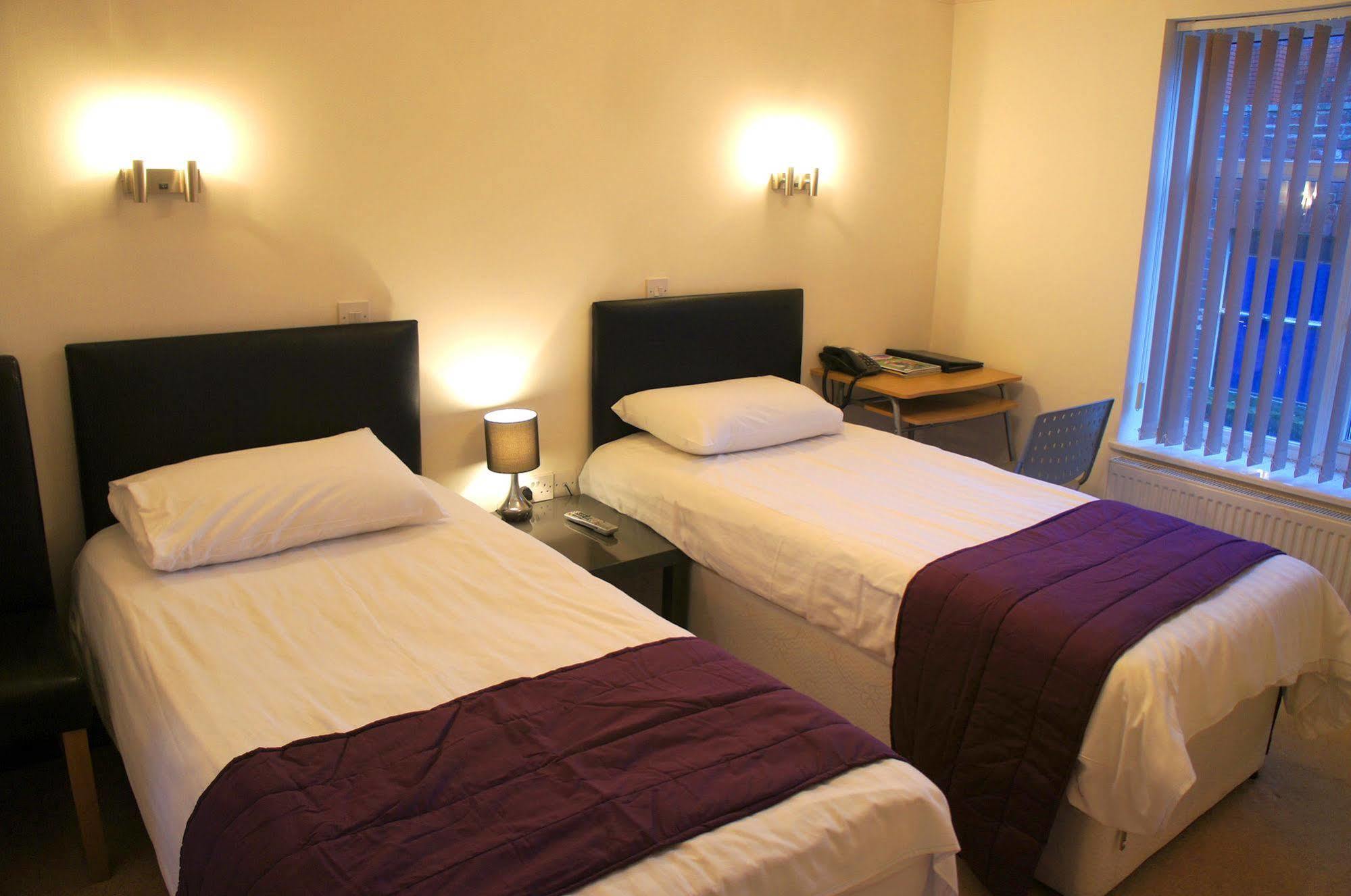 Hotel York House 3*